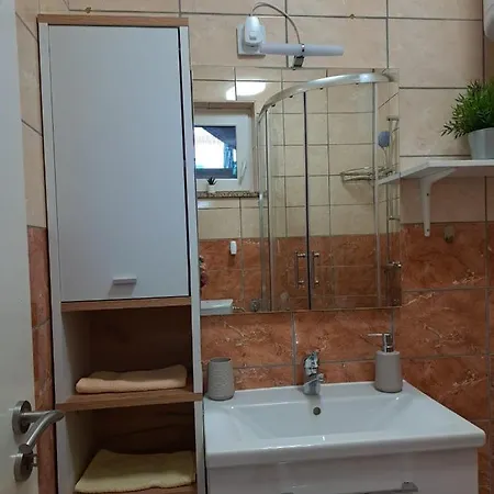 Zubak Daire Rovanjska