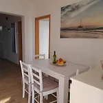 Appartement Zubak *